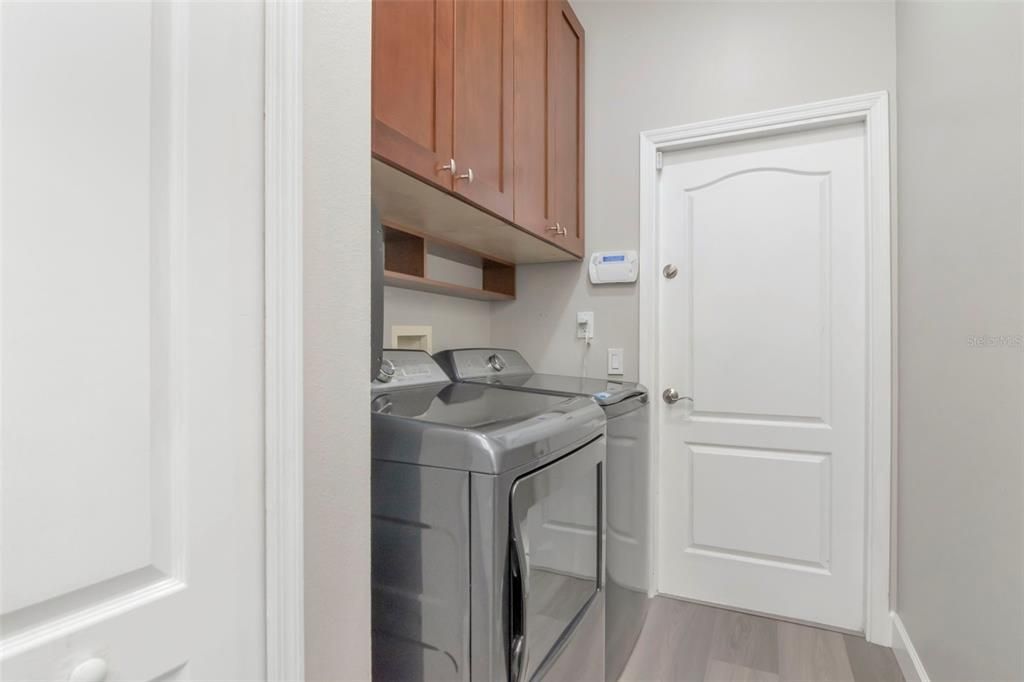 Active With Contract: $729,999 (4 beds, 3 baths, 2210 Square Feet)