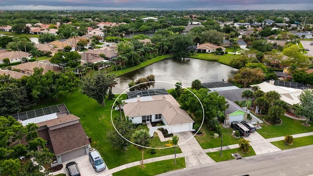Activo con contrato: $584,900 (3 camas, 2 baños, 1574 Pies cuadrados)