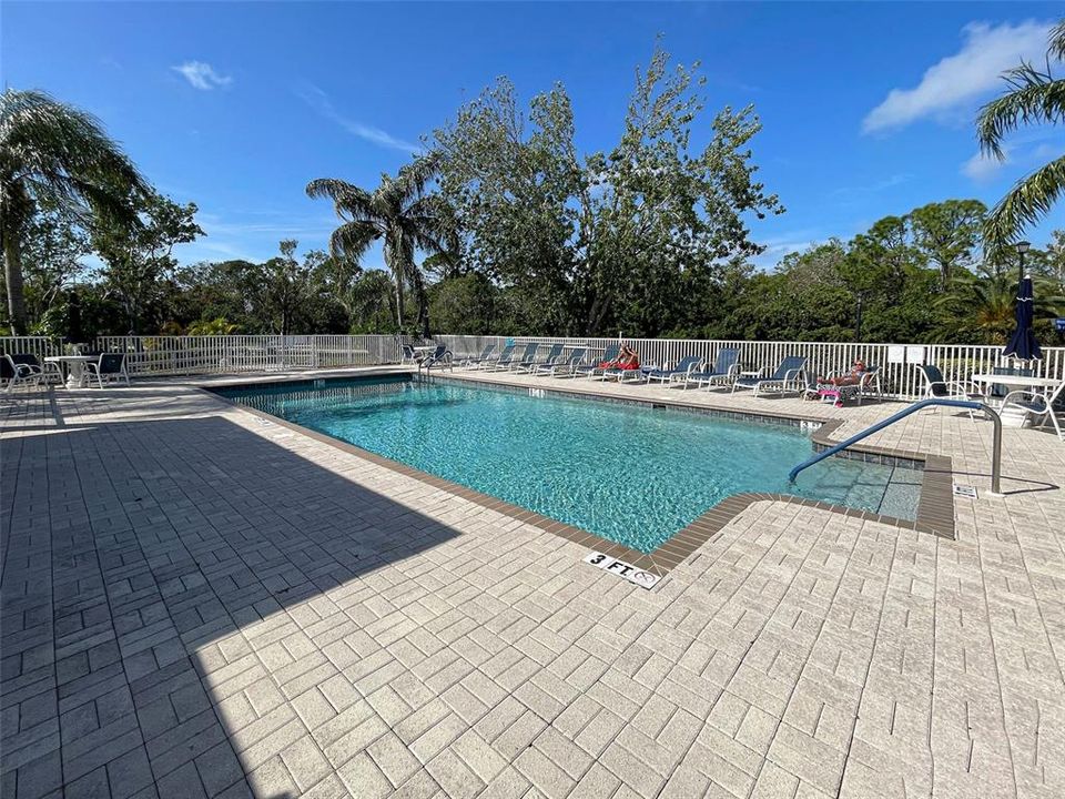 For Sale: $210,000 (2 beds, 2 baths, 1280 Square Feet)