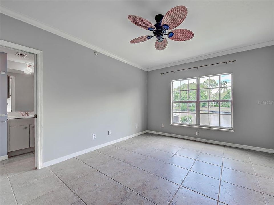 For Sale: $210,000 (2 beds, 2 baths, 1280 Square Feet)