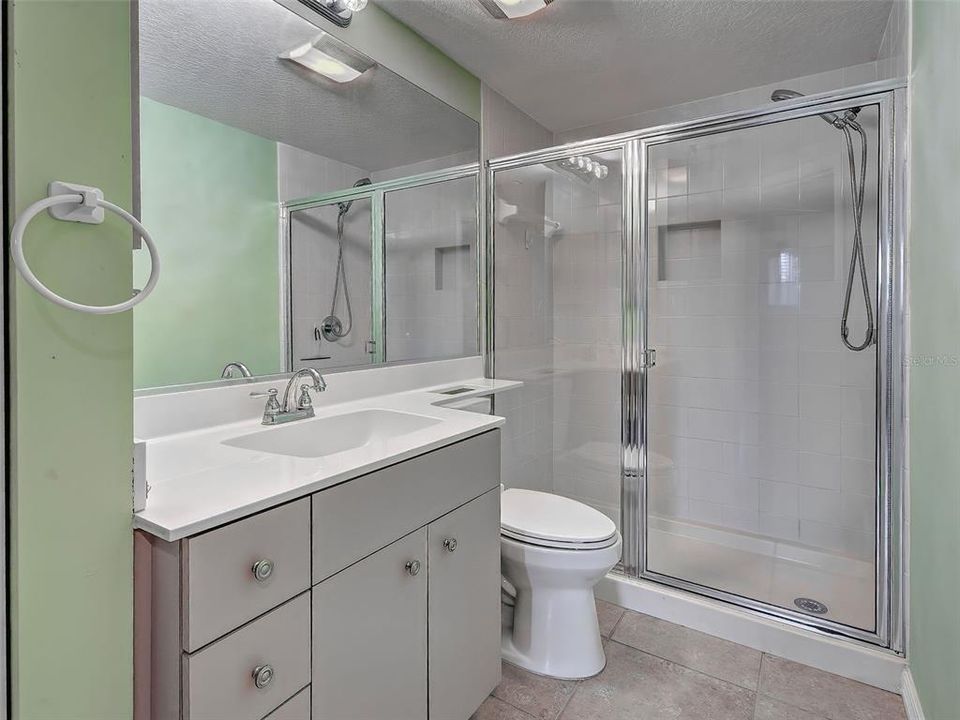 For Sale: $210,000 (2 beds, 2 baths, 1280 Square Feet)