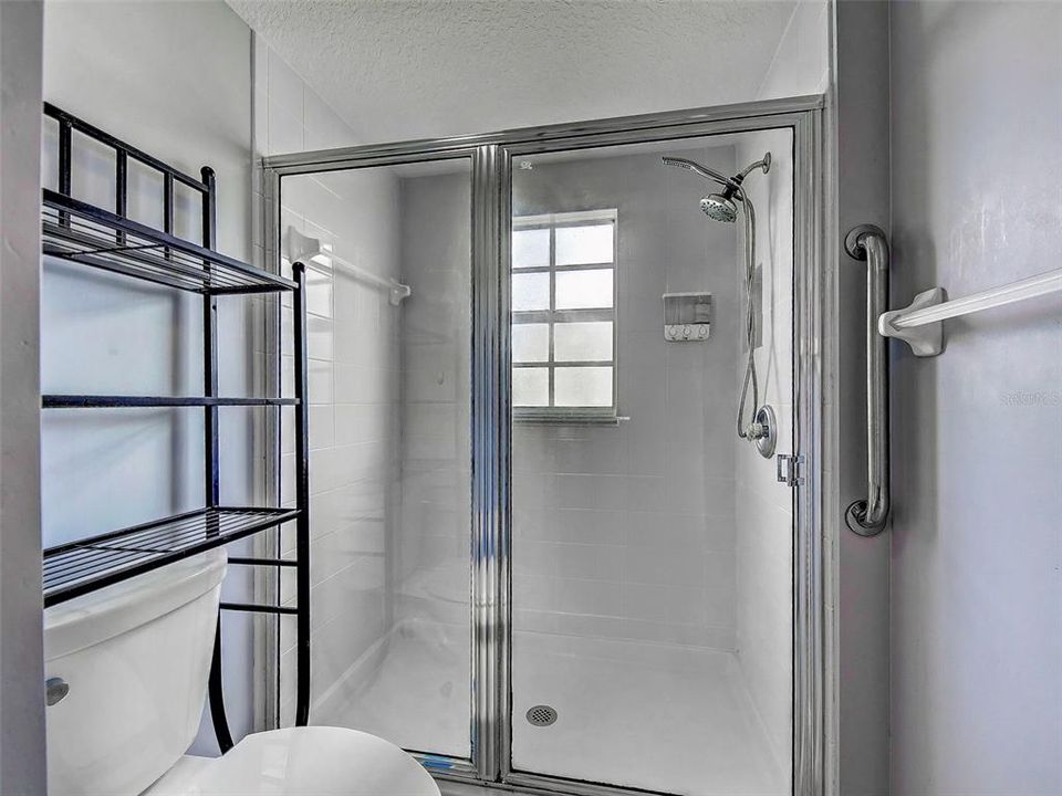 For Sale: $210,000 (2 beds, 2 baths, 1280 Square Feet)