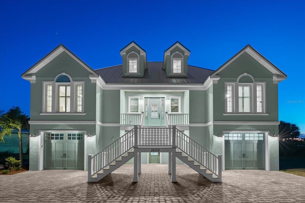 На продажу: $2,495,000 (5 спален, 5 ванн, 3115 Квадратных фут)