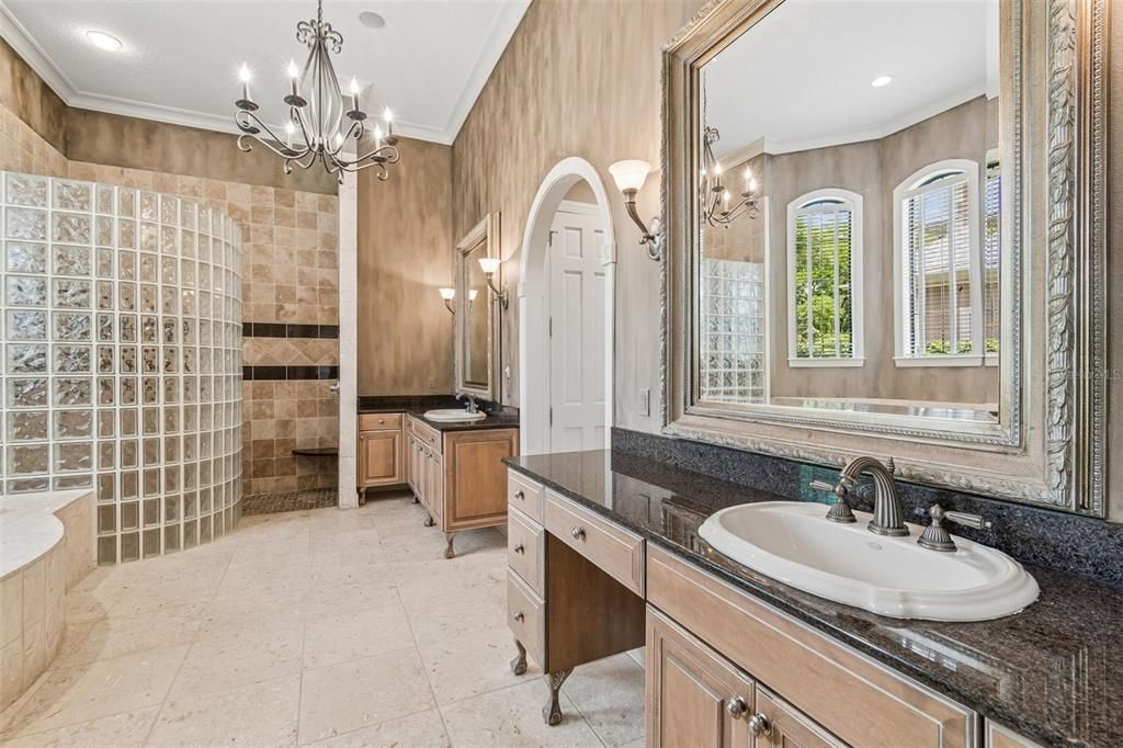 En Venta: $3,499,000 (4 camas, 4 baños, 6062 Pies cuadrados)