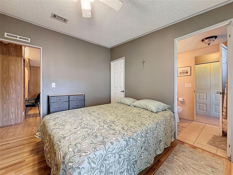 En Venta: $135,000 (2 camas, 2 baños, 1620 Pies cuadrados)