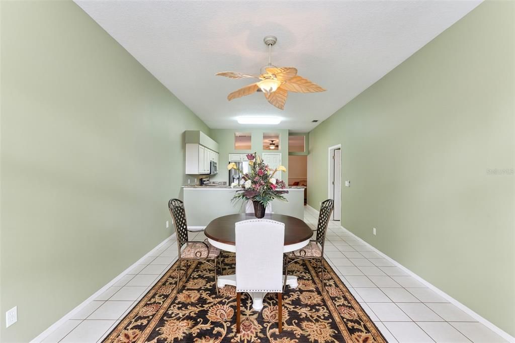 Activo con contrato: $445,000 (3 camas, 2 baños, 1791 Pies cuadrados)
