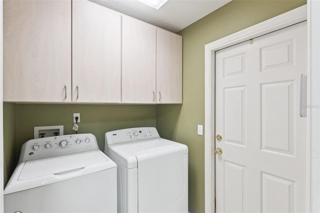 Activo con contrato: $445,000 (3 camas, 2 baños, 1791 Pies cuadrados)