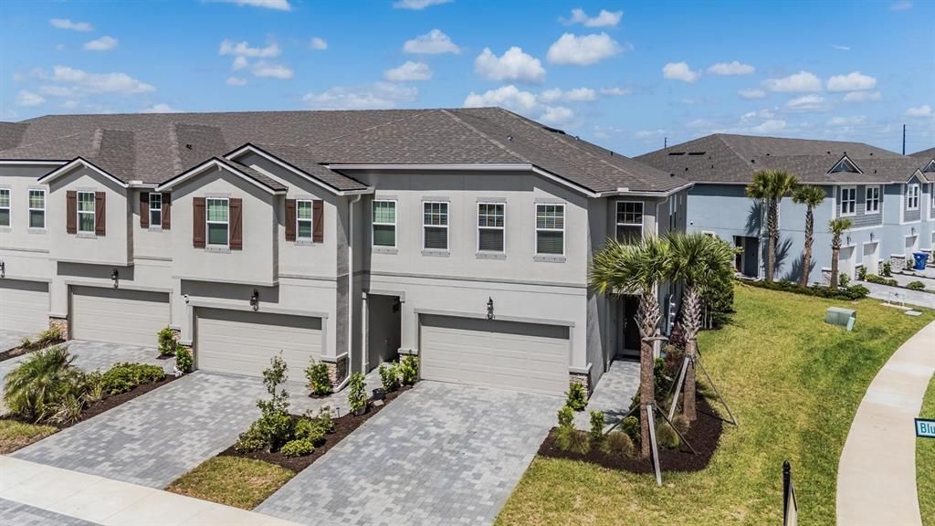 For Sale: $465,000 (3 beds, 2 baths, 2230 Square Feet)