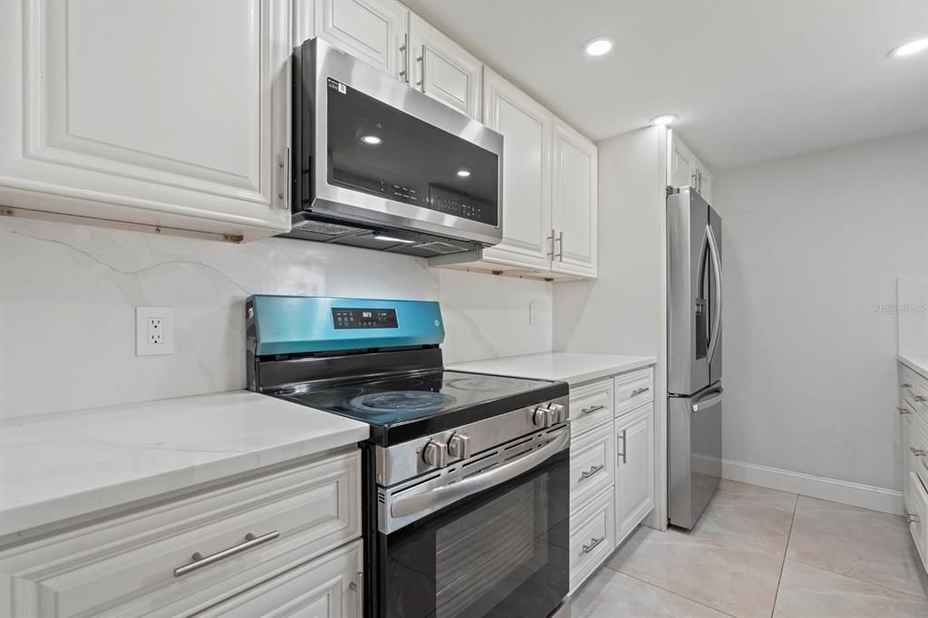En Venta: $3,200,000 (4 camas, 3 baños, 6059 Pies cuadrados)