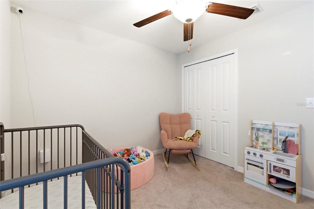 Active With Contract: $315,000 (3 beds, 2 baths, 1451 Square Feet)