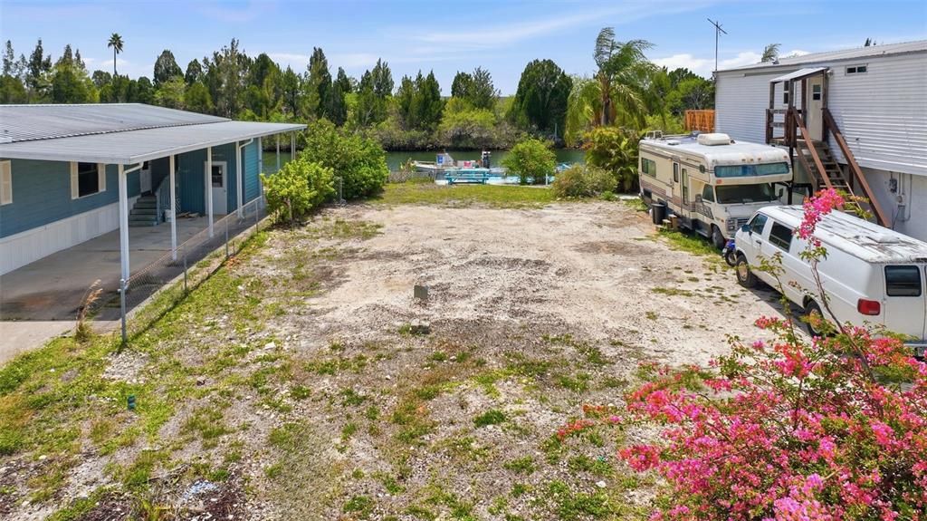 Недавно продано: $149,900 (0.11 acres)
