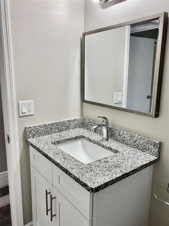 For Rent: $1,475 (2 beds, 2 baths, 950 Square Feet)