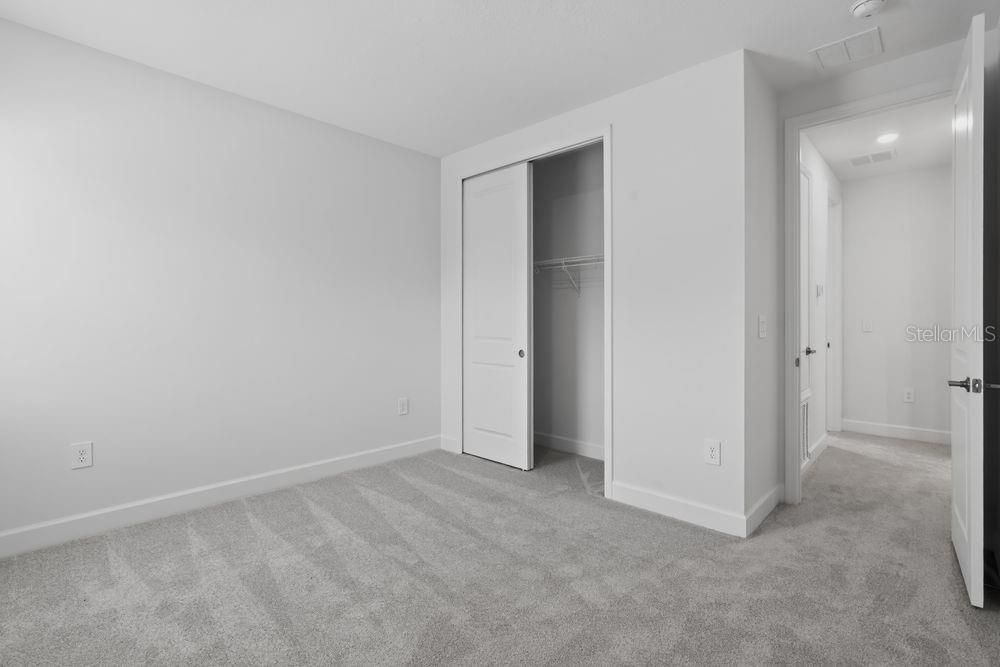 На продажу: $549,999 (4 спален, 3 ванн, 2600 Квадратных фут)