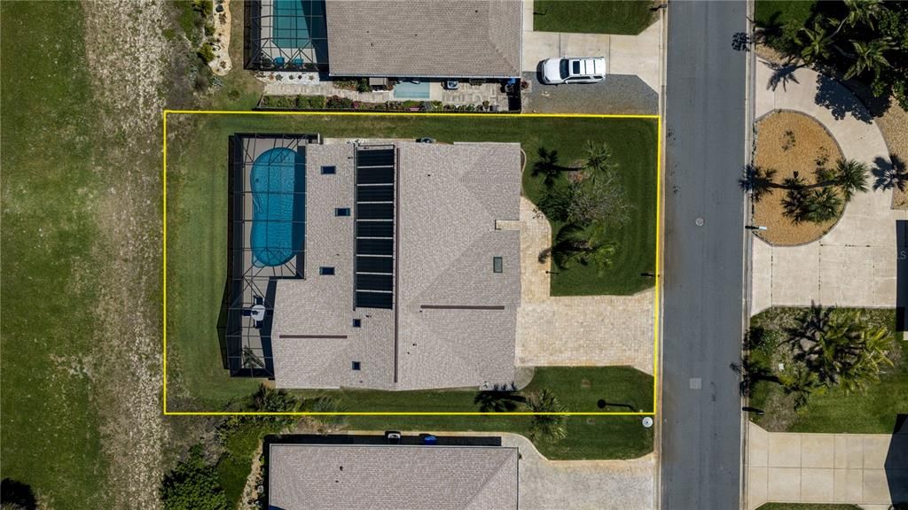 Под контрактом: $499,999 (3 спален, 2 ванн, 1811 Квадратных фут)