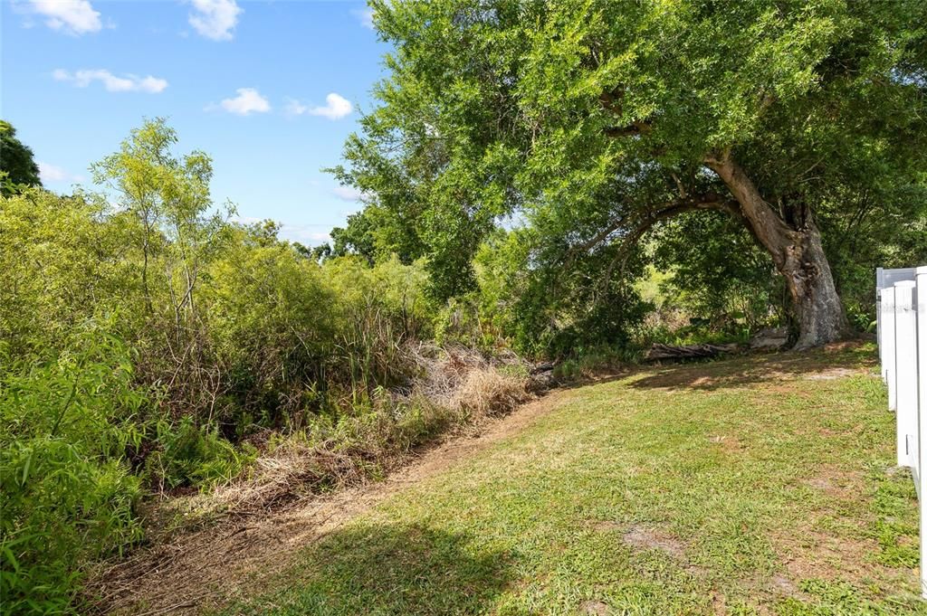 Active With Contract: $429,000 (3 beds, 2 baths, 1167 Square Feet)