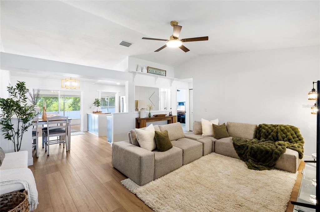 Active With Contract: $429,000 (3 beds, 2 baths, 1167 Square Feet)
