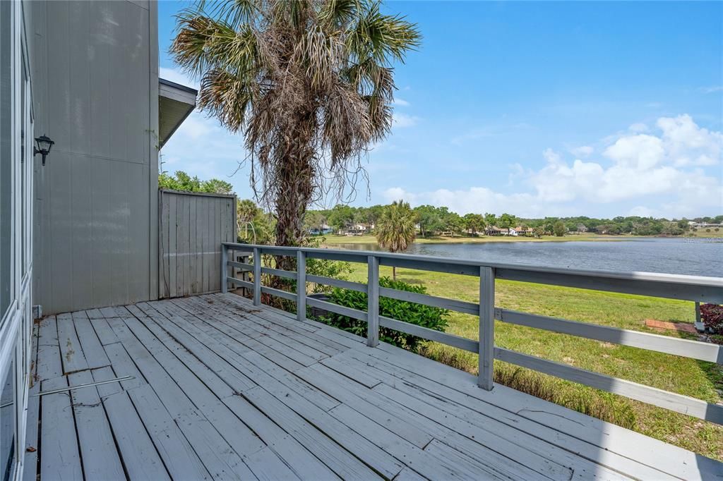 For Sale: $224,900 (2 beds, 2 baths, 1788 Square Feet)