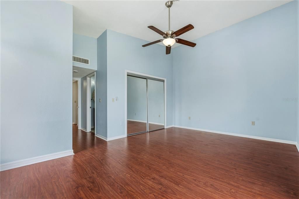For Sale: $224,900 (2 beds, 2 baths, 1788 Square Feet)