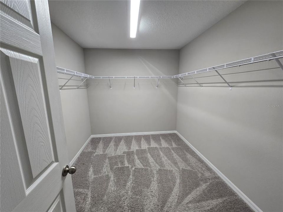 En Renta: $2,700 (5 camas, 3 baños, 2885 Pies cuadrados)