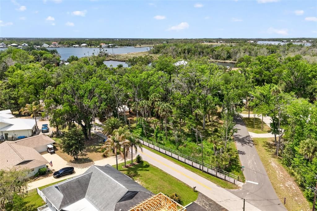 待售: $119,000 (0.38 acres)