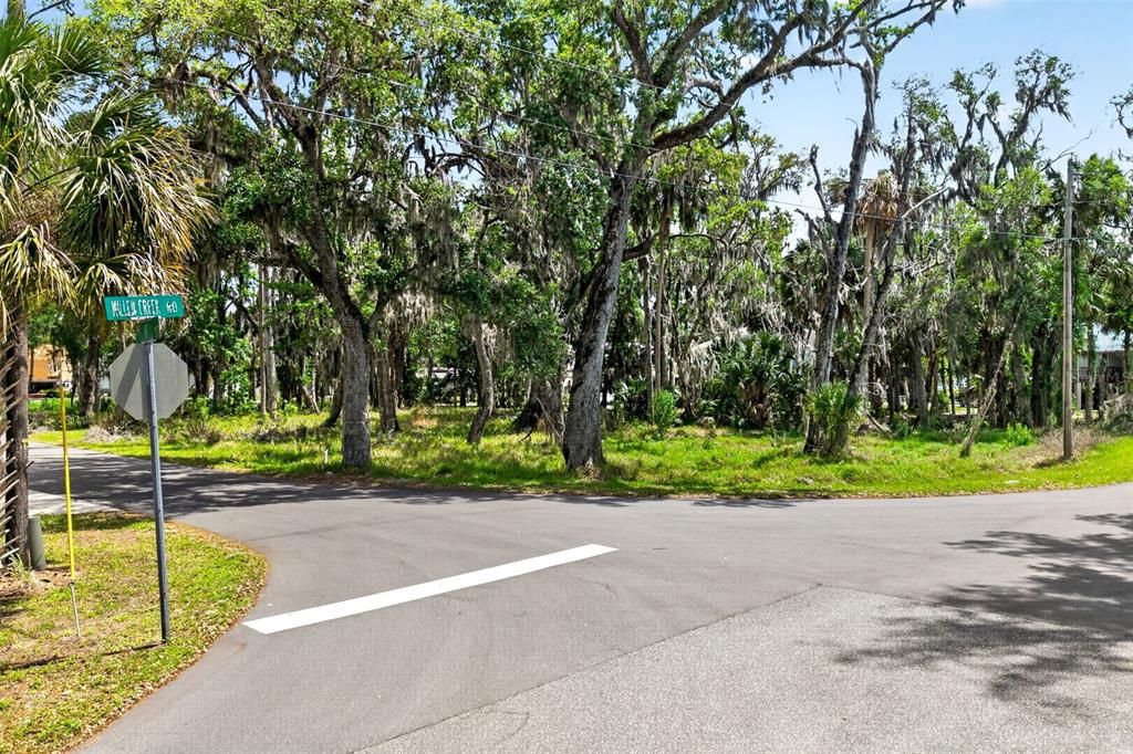 待售: $119,000 (0.38 acres)
