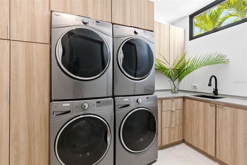 En Venta: $11,950,000 (5 camas, 5 baños, 5172 Pies cuadrados)