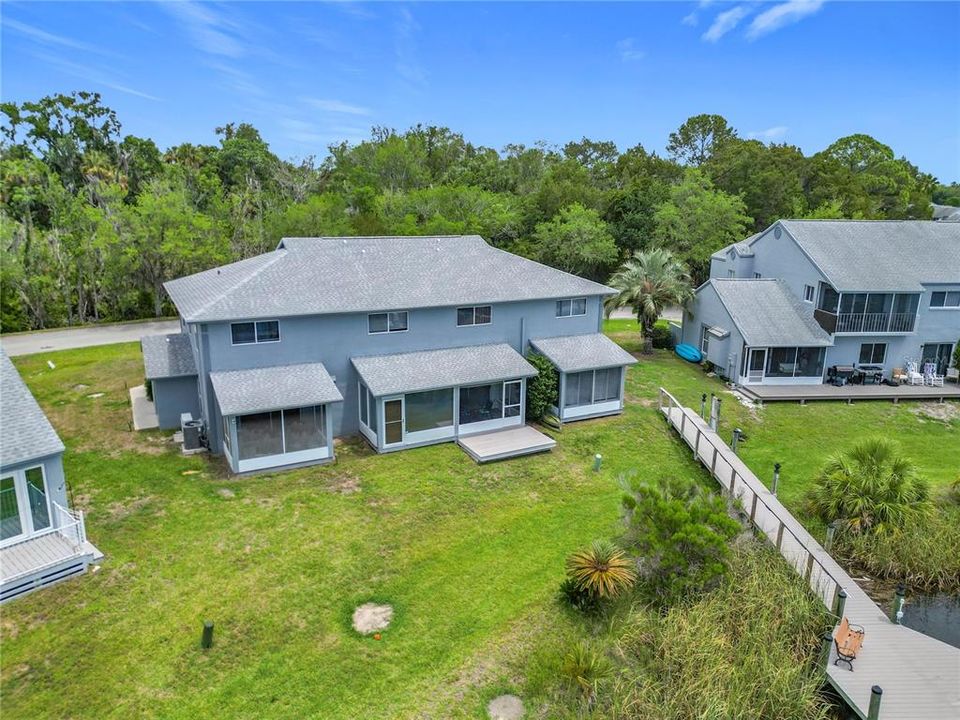 For Sale: $332,900 (2 beds, 2 baths, 1080 Square Feet)