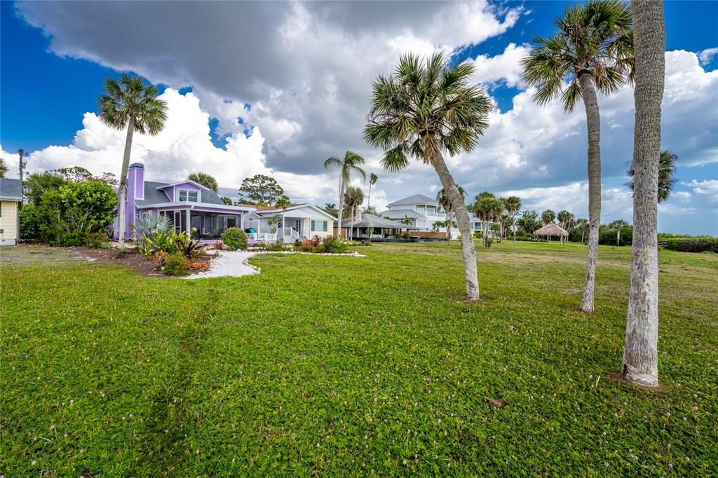 For Sale: $1,290,000 (3 beds, 3 baths, 2088 Square Feet)