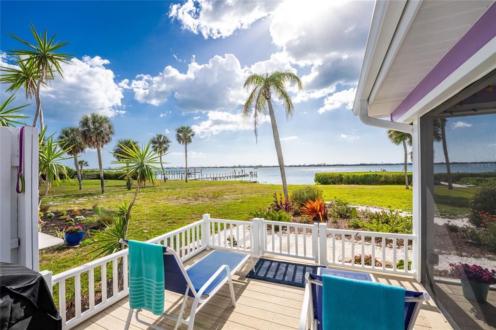 For Sale: $1,290,000 (3 beds, 3 baths, 2088 Square Feet)