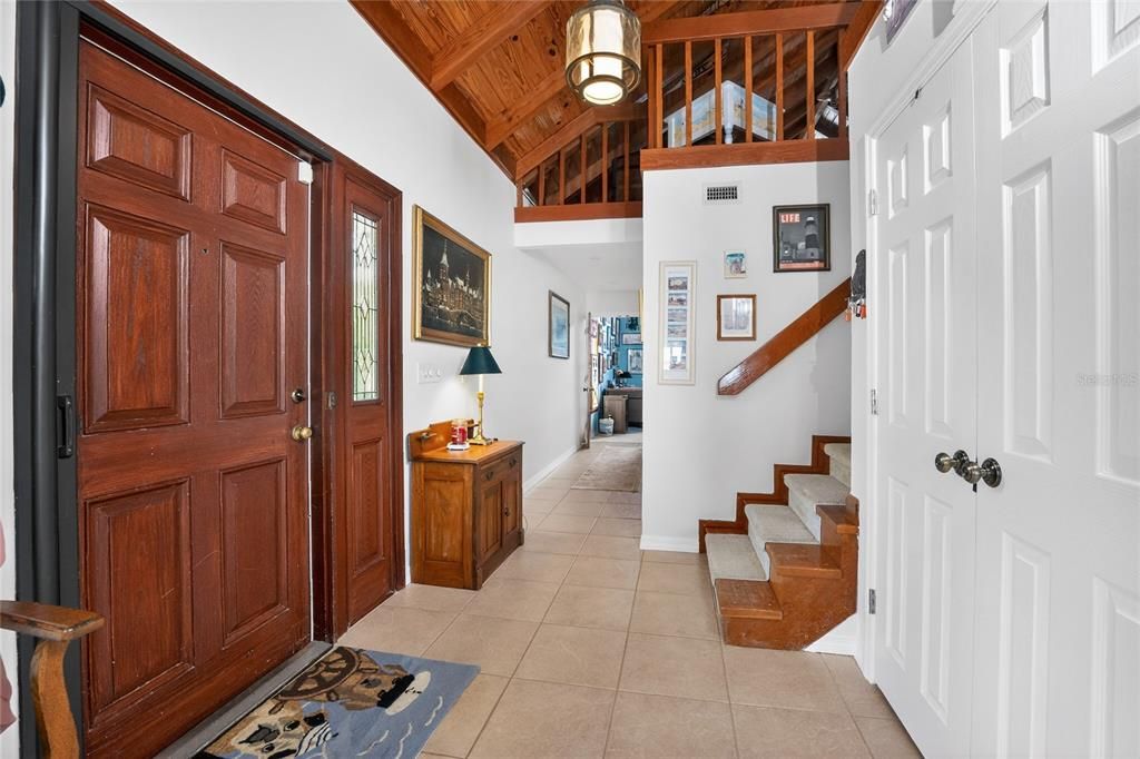 For Sale: $1,290,000 (3 beds, 3 baths, 2088 Square Feet)