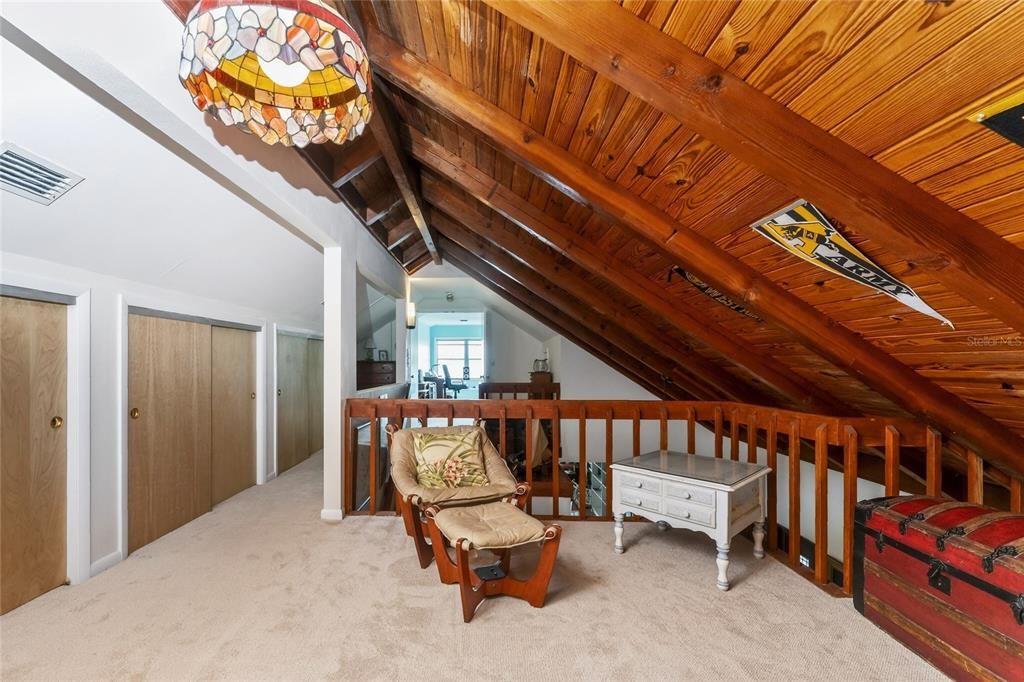 For Sale: $1,290,000 (3 beds, 3 baths, 2088 Square Feet)