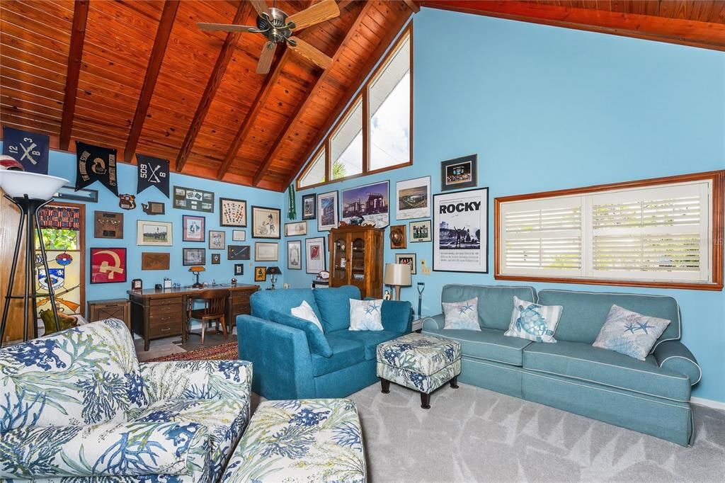 For Sale: $1,290,000 (3 beds, 3 baths, 2088 Square Feet)
