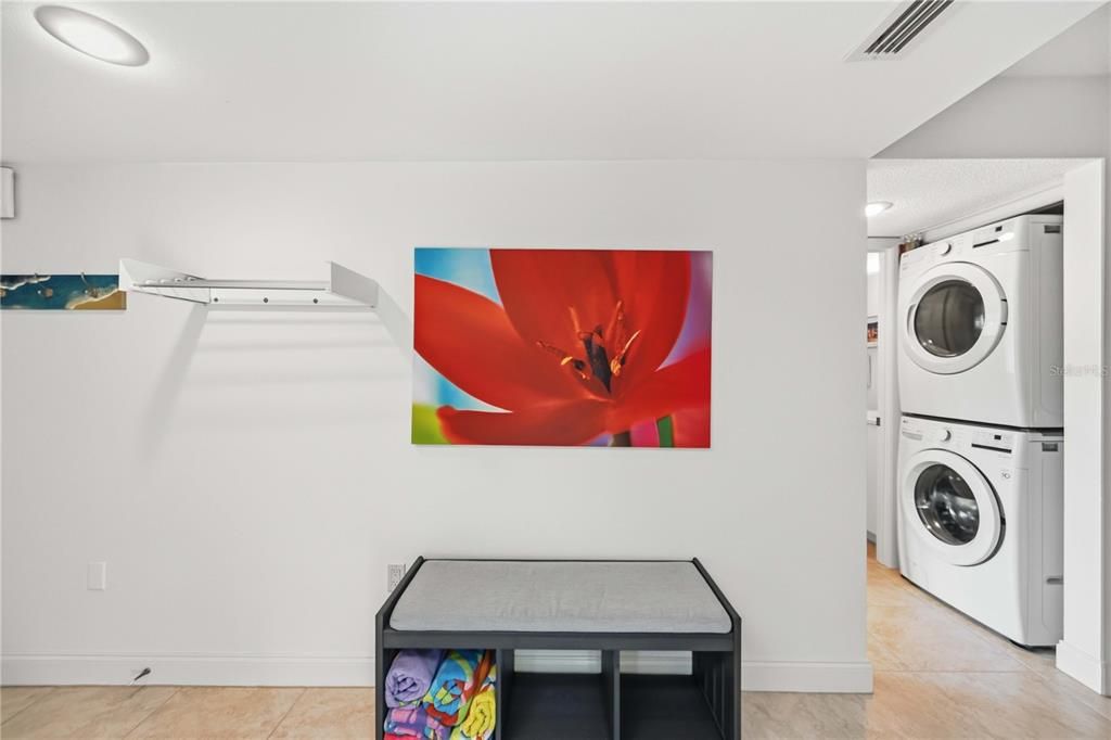 Activo con contrato: $234,500 (2 camas, 2 baños, 983 Pies cuadrados)