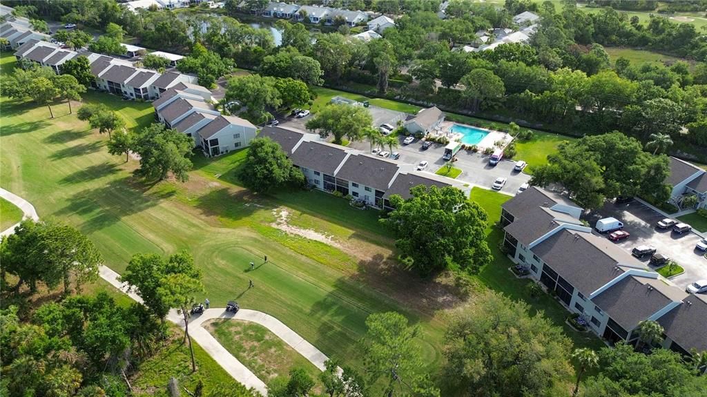 Activo con contrato: $234,500 (2 camas, 2 baños, 983 Pies cuadrados)