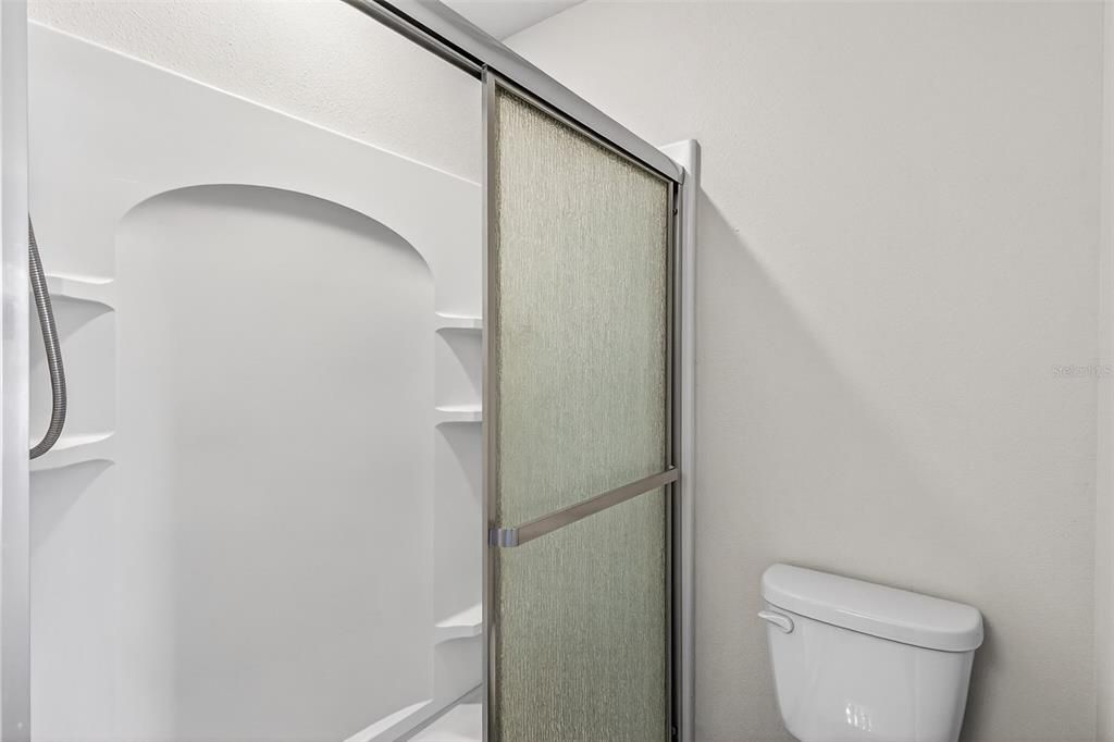 En Venta: $299,900 (3 camas, 2 baños, 1744 Pies cuadrados)