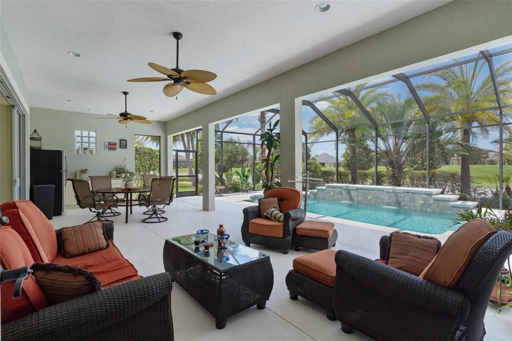 For Sale: $1,199,000 (3 beds, 2 baths, 3082 Square Feet)