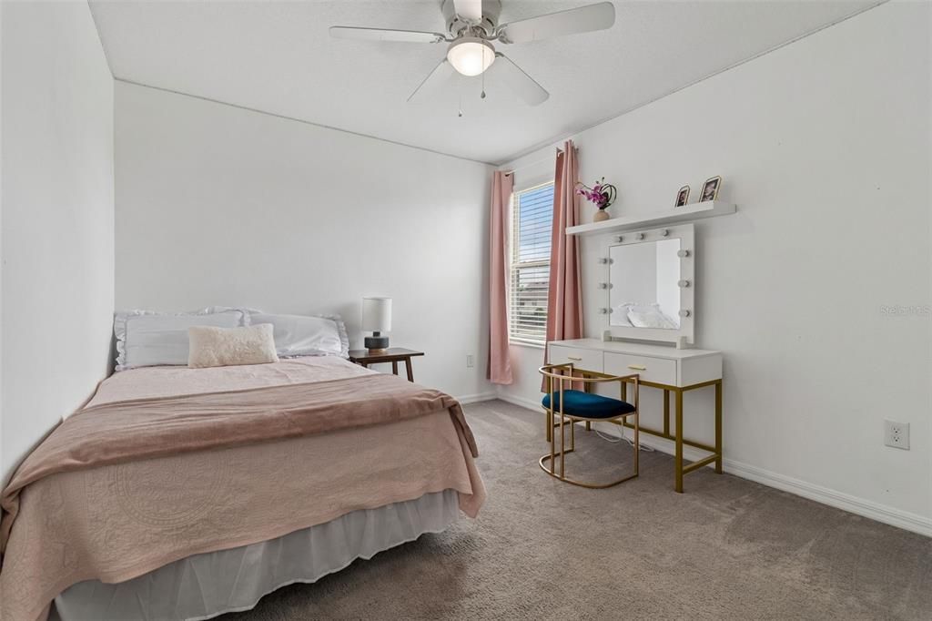 Active With Contract: $427,800 (6 beds, 3 baths, 2614 Square Feet)