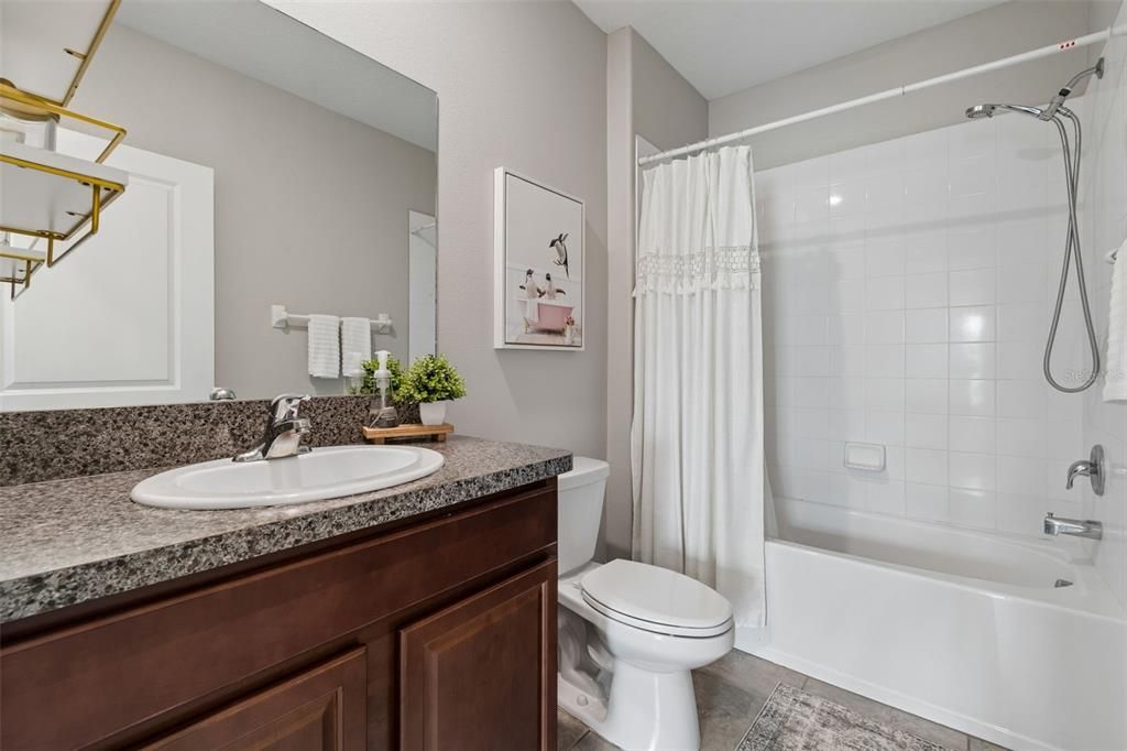Active With Contract: $427,800 (6 beds, 3 baths, 2614 Square Feet)