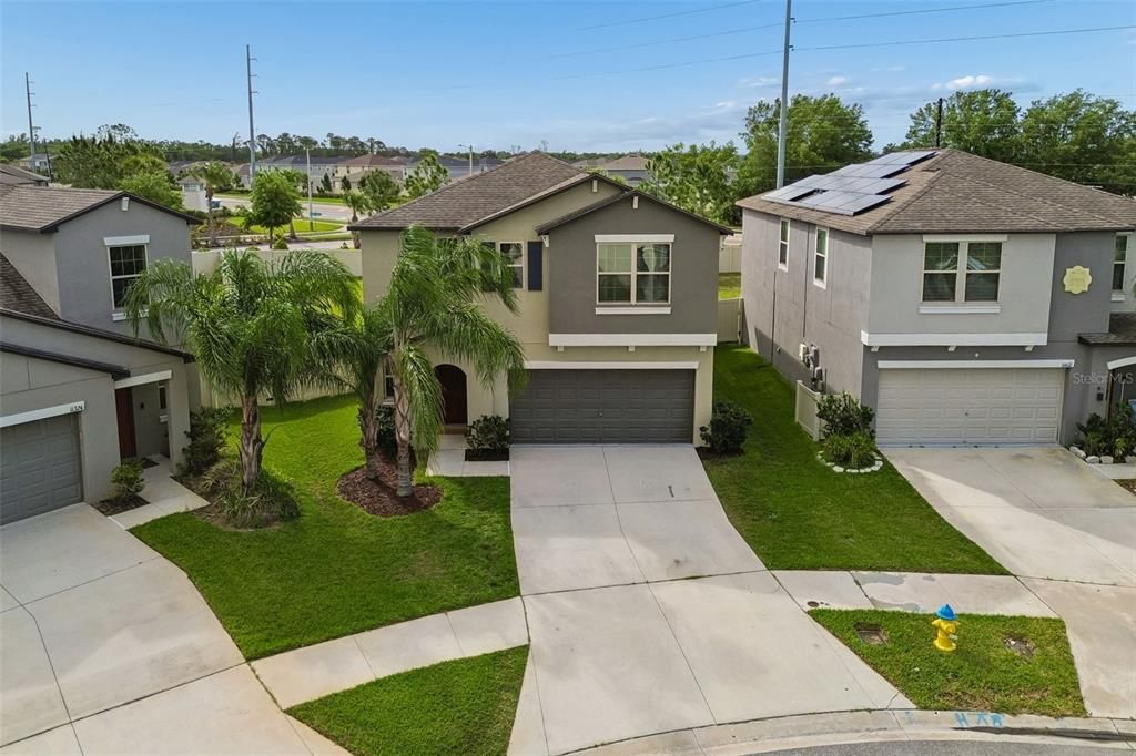 Active With Contract: $427,800 (6 beds, 3 baths, 2614 Square Feet)