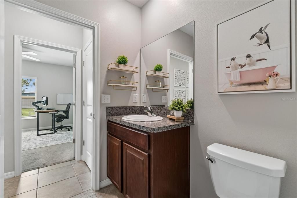 Active With Contract: $427,800 (6 beds, 3 baths, 2614 Square Feet)