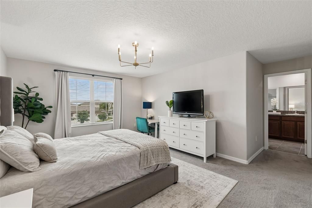 Active With Contract: $427,800 (6 beds, 3 baths, 2614 Square Feet)