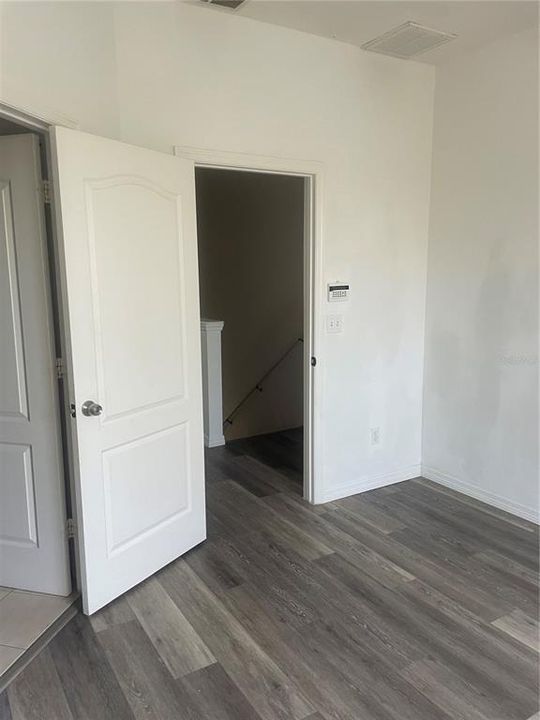 For Rent: $1,850 (2 beds, 2 baths, 987 Square Feet)
