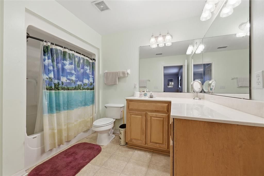 For Sale: $414,000 (3 beds, 2 baths, 1557 Square Feet)