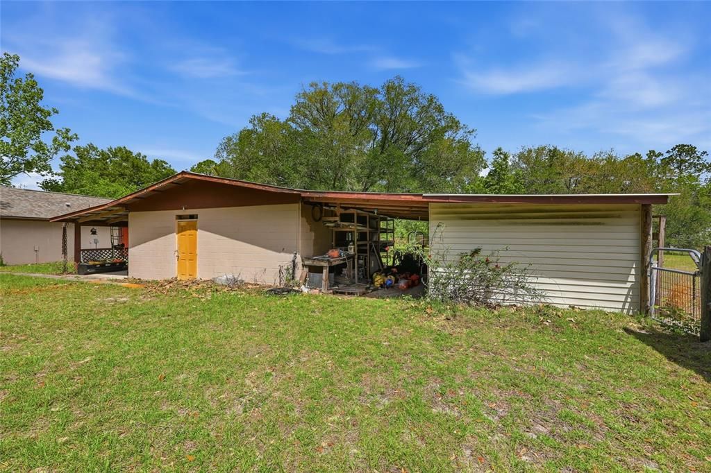 For Sale: $414,000 (3 beds, 2 baths, 1557 Square Feet)