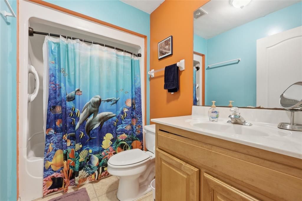 For Sale: $414,000 (3 beds, 2 baths, 1557 Square Feet)