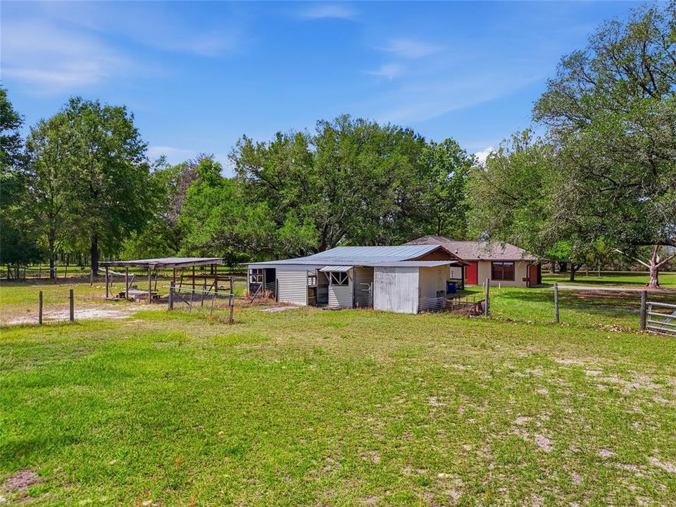 For Sale: $414,000 (3 beds, 2 baths, 1557 Square Feet)