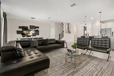 For Sale: $890,000 (9 beds, 5 baths, 3922 Square Feet)