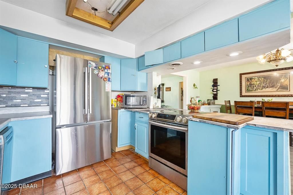 En Venta: $405,000 (2 camas, 2 baños, 1544 Pies cuadrados)
