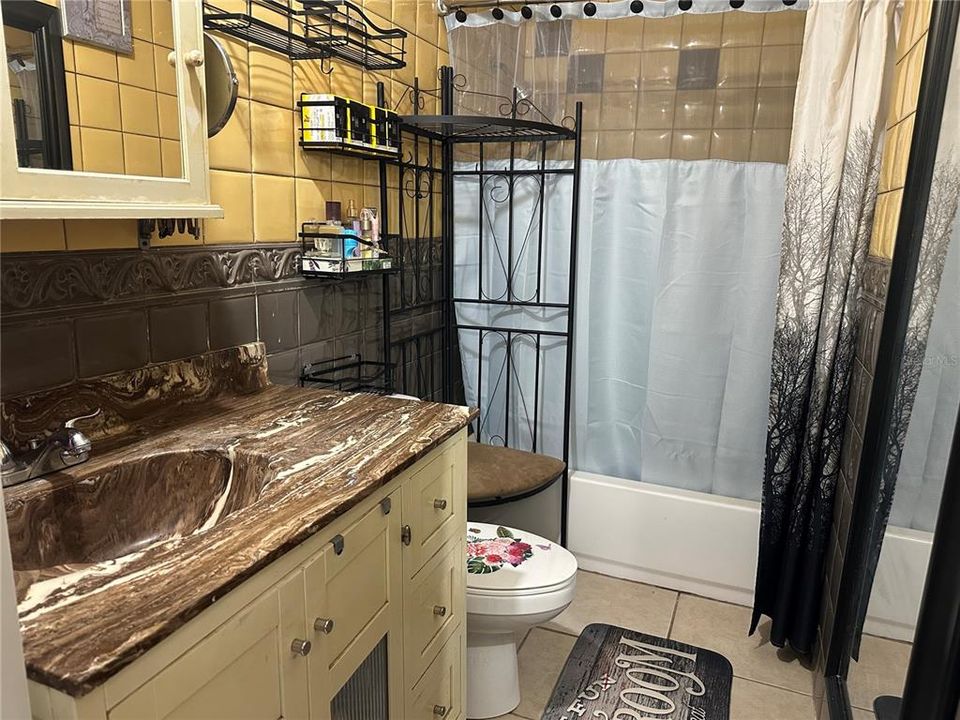 En Venta: $269,900 (3 camas, 2 baños, 1188 Pies cuadrados)