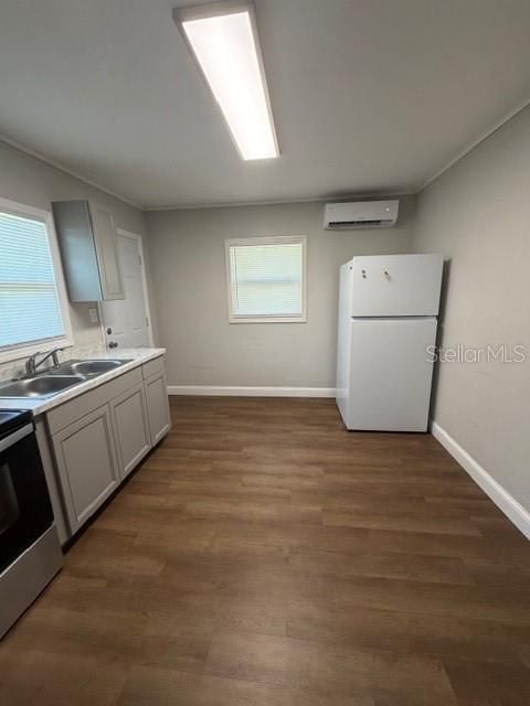 For Rent: $1,150 (2 beds, 1 baths, 1344 Square Feet)